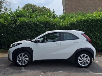 Used Toyota Aygo X 2023 for sale - 79290948: Photo