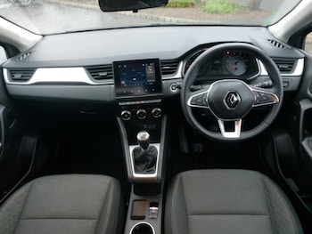 Used Renault Captur 2022 for sale - 77285291: Photo