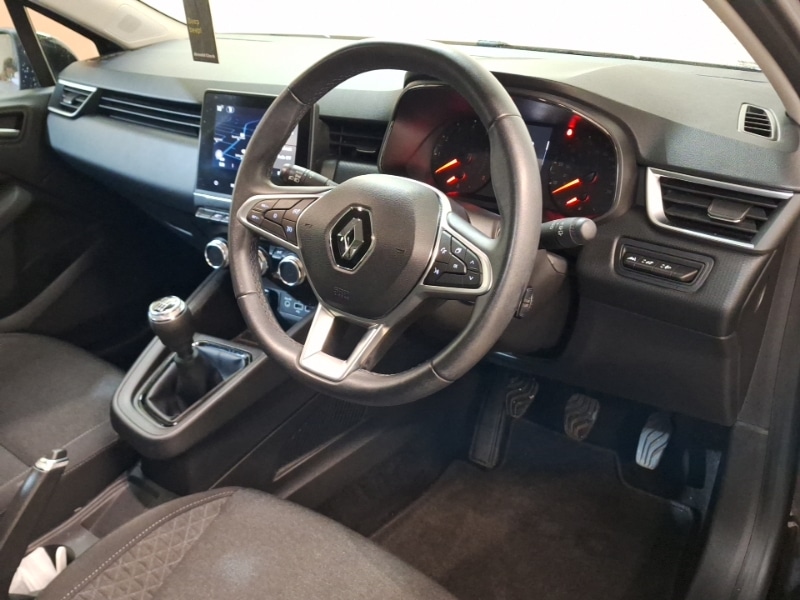 Used Renault Clio 2021 for sale - 76975326: Photo 11