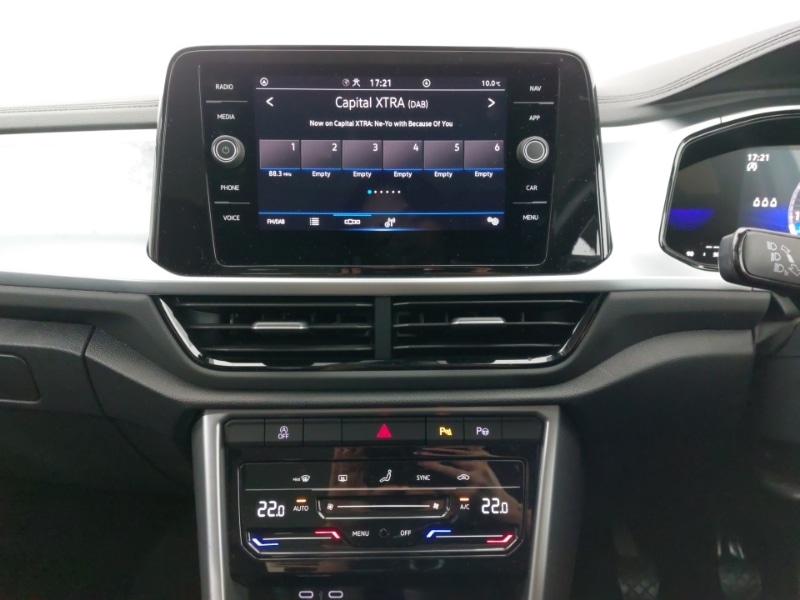 Used Volkswagen T-Roc 2022 for sale - 76404132: Photo 10