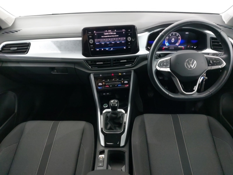 Used Volkswagen T-Roc 2022 for sale - 76404132: Photo 2