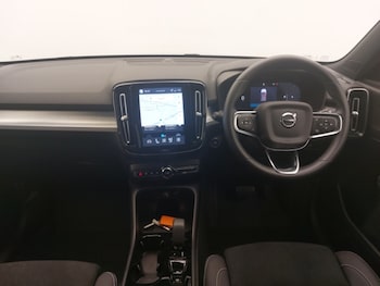 Used Volvo XC40 2025 for sale - 78868910: Photo