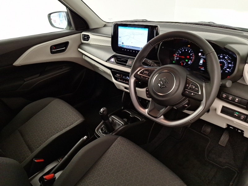 Used Suzuki Swift 2024 for sale - 76907545: Photo 11