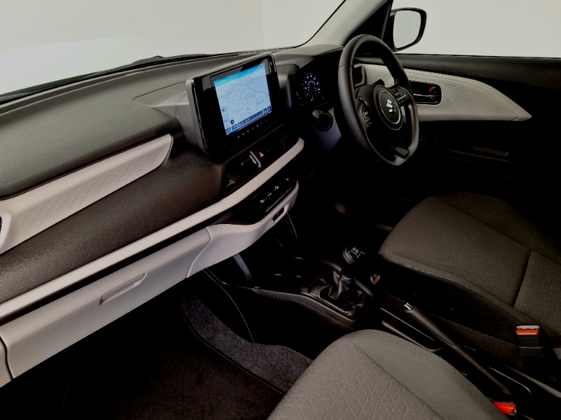 Used Suzuki Swift 2024 for sale - 76907545: Photo 5