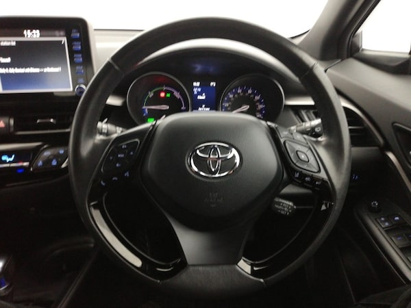 Used Toyota C-HR 2021 for sale - 76246374: Photo 11