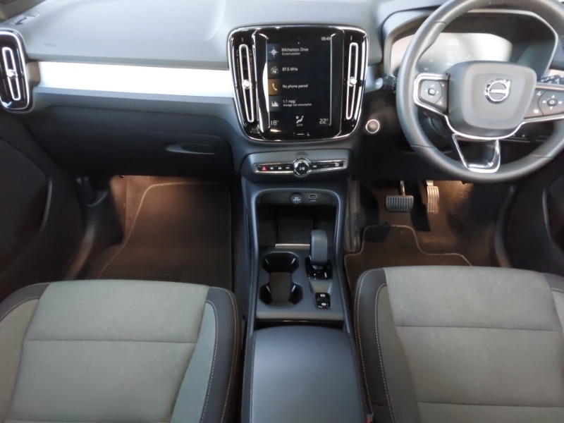 Used Volvo XC40 2022 for sale - 77127070: Photo 2