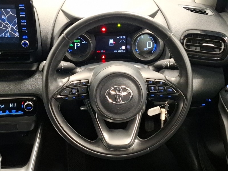 Used Toyota Yaris 2022 for sale - 77977404: Photo 7