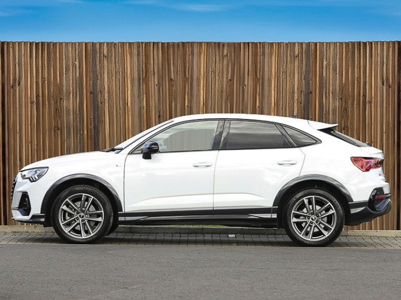 Used Audi Q3 2023 for sale - 76970859: Photo 4