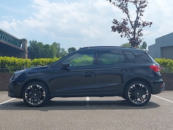 Used SEAT Arona 2026 for sale - 79618018: Photo
