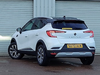 Used Renault Captur 2020 for sale - 76583776: Photo