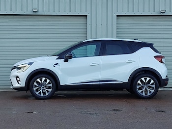 Used Renault Captur 2020 for sale - 76583776: Photo
