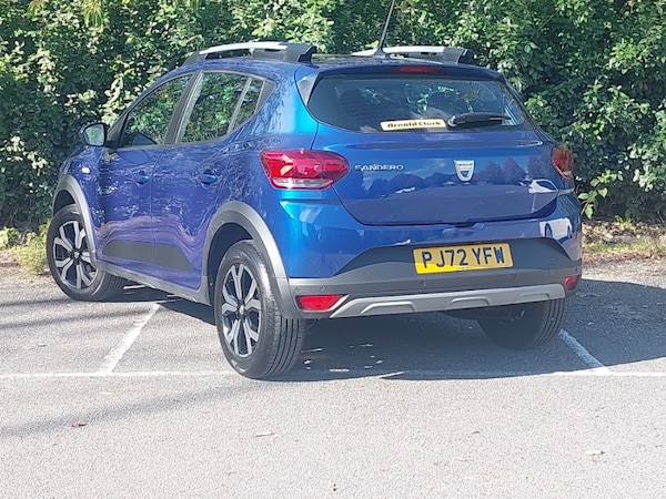 Used Dacia Sandero Stepway 2022 for sale - 76233152: Photo 3