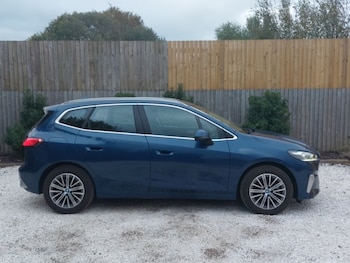 Used BMW 2 Series 2023 for sale - 77206235: Photo