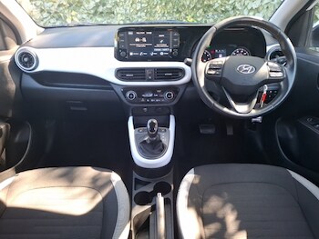 Used Hyundai i10 2022 for sale - 78423173: Photo