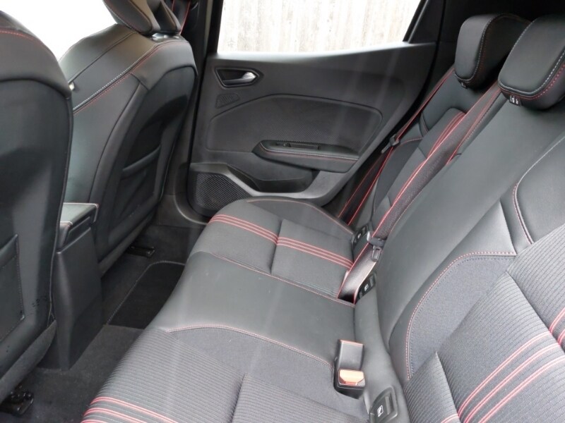 Used Renault Clio 2023 for sale - 77875025: Photo 6