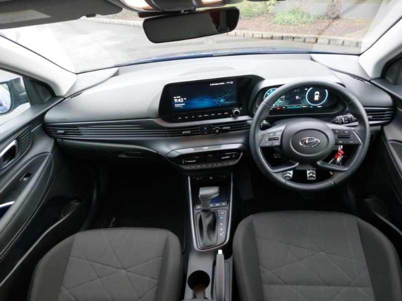 Used Hyundai BAYON 2023 for sale - 77169696: Photo 2