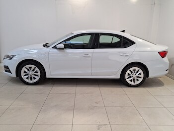 Used Skoda Octavia 2021 for sale - 76943284: Photo