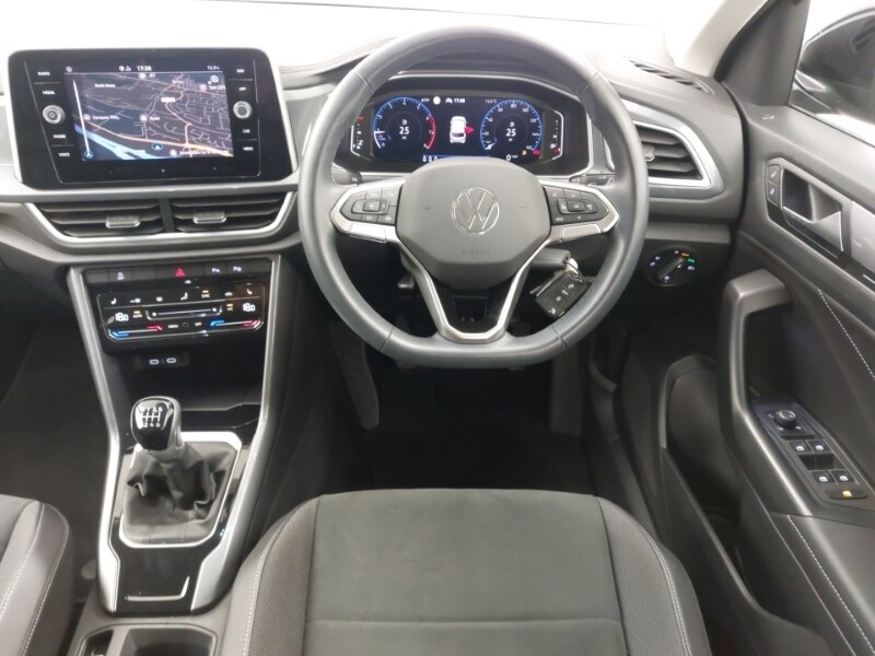 Used Volkswagen T-Roc 2023 for sale - 76532763: Photo 7