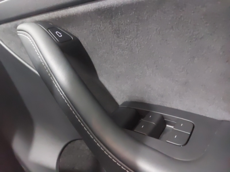 Used Tesla Model Y 2022 for sale - 76187409: Photo 12