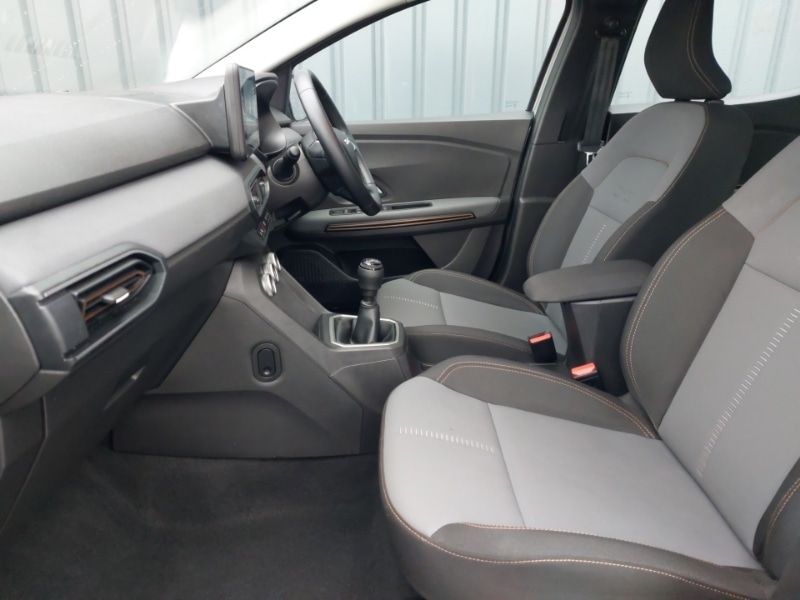 Used Dacia Sandero Stepway 2024 for sale - 77439049: Photo 5