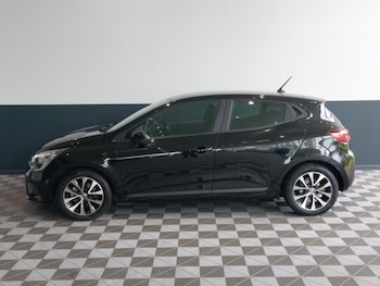 Used Renault Clio 2023 for sale - 78921989: Photo