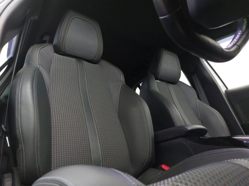 Used Peugeot 208 2020 for sale - 76431305: Photo 12