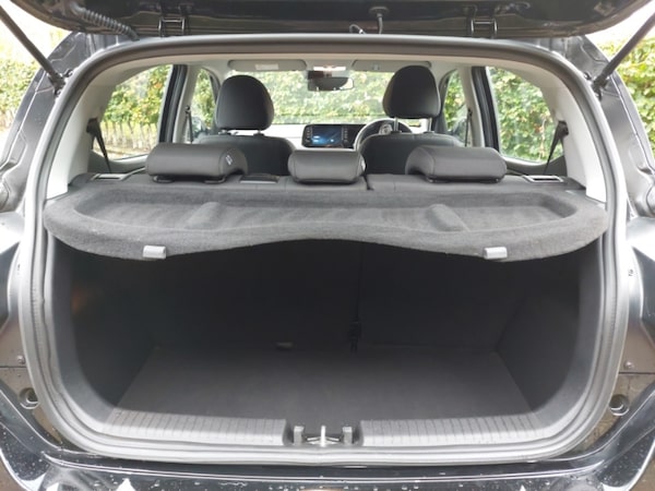 Used Hyundai i10 2024 for sale - 76225513: Photo 8