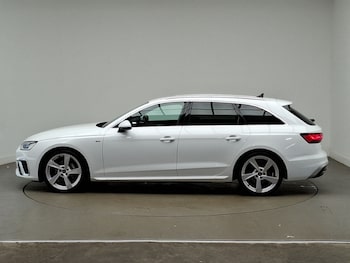 Used Audi A4 2024 for sale - 79457501: Photo