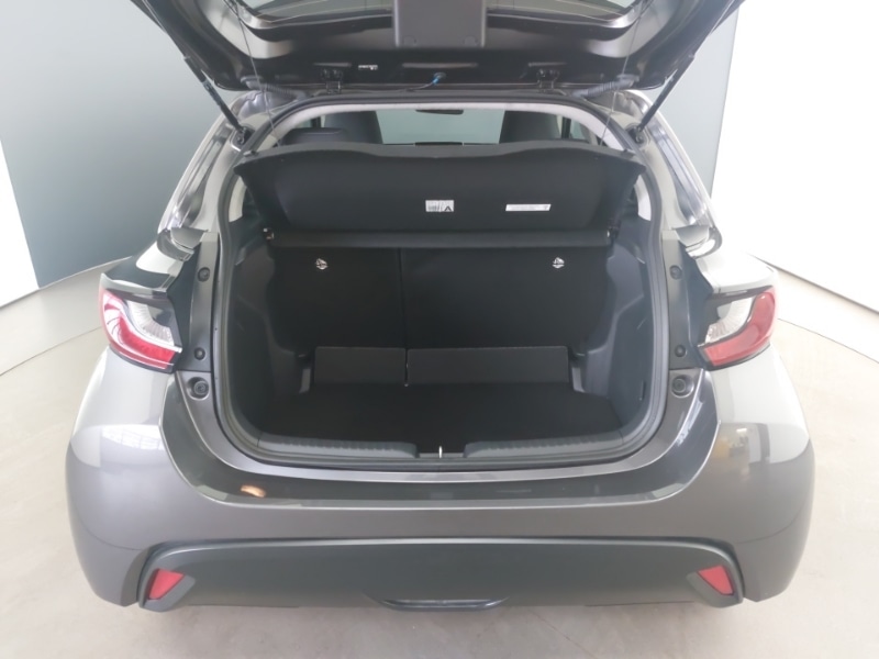 Used Toyota Yaris 2023 for sale - 77977486: Photo 8