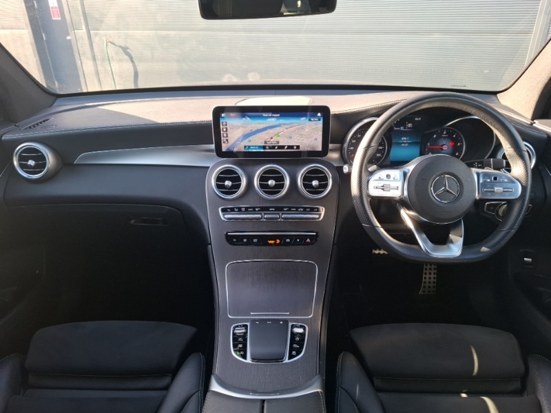 Used Mercedes-Benz GLC 2020 for sale - 76397801: Photo 2