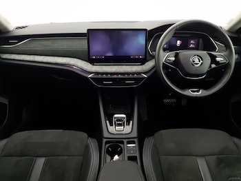 Used Skoda Octavia 2024 for sale - 78071531: Photo