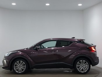 Used Toyota C-HR 2022 for sale - 76207935: Photo 4