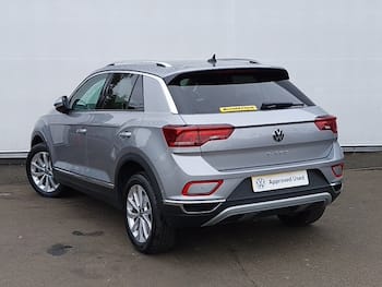 Used Volkswagen T-Roc 2025 for sale - 79732615: Photo