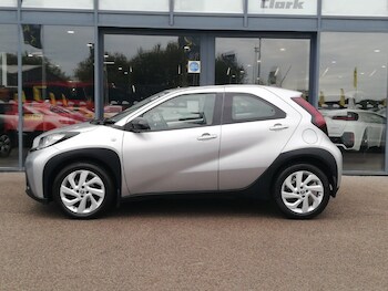 Used Toyota Aygo X 2022 for sale - 76182998: Photo 4