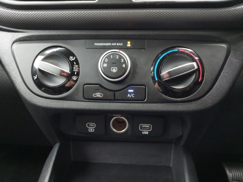 Used Hyundai i10 2024 for sale - 76383770: Photo 11