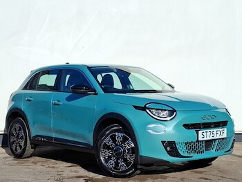 Used Fiat 600 2025 for sale - 77184518: Photo