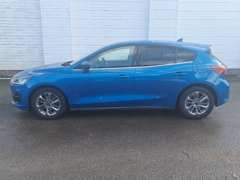 Used Ford Focus 2023 for sale - 78032301: Photo 4