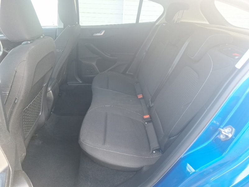 Used Ford Focus 2023 for sale - 78032301: Photo 6