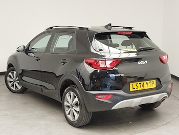 Used Kia Stonic 2024 for sale - 78498175: Photo