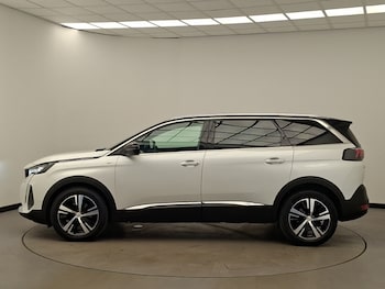 Used Peugeot 5008 2023 for sale - 79439881: Photo