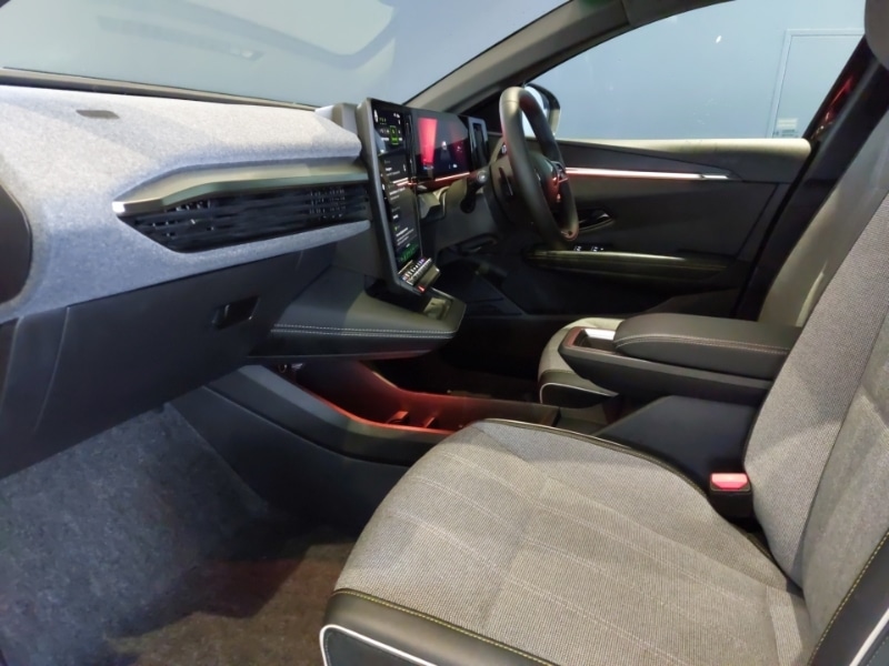 Used Renault Megane E Tech 2024 for sale - 77777818: Photo 5