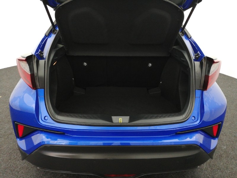 Used Toyota C-HR 2021 for sale - 76770568: Photo 8