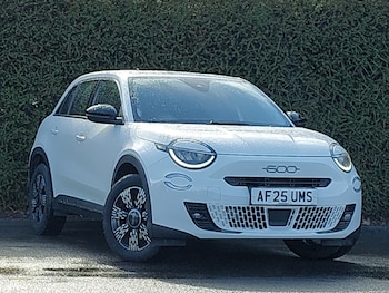 Used Fiat 600 2025 for sale - 78510083: Photo