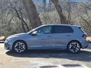 Used Volkswagen Golf 2024 for sale - 78364963: Photo