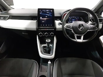 Used Renault Clio 2021 for sale - 77876418: Photo