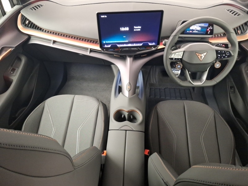 Used Cupra Tavascan 2025 for sale - 76404115: Photo 2