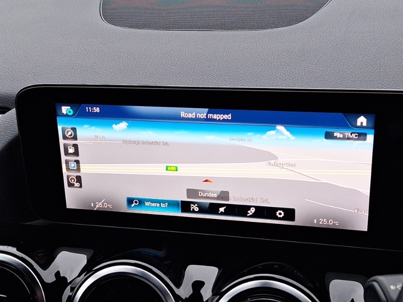 Used Mercedes-Benz GLA 2021 for sale - 77986380: Photo 11