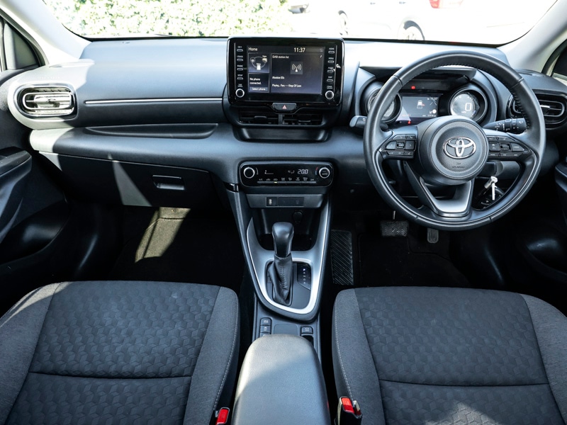 Used Toyota Yaris 2023 for sale - 78046142: Photo 2