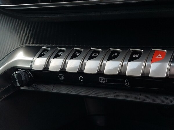 Used Peugeot 3008 2022 for sale - 76225685: Photo 11
