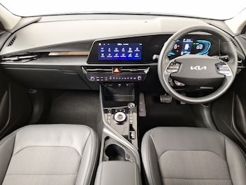 Used Kia Niro 2023 for sale - 76145408: Photo 2